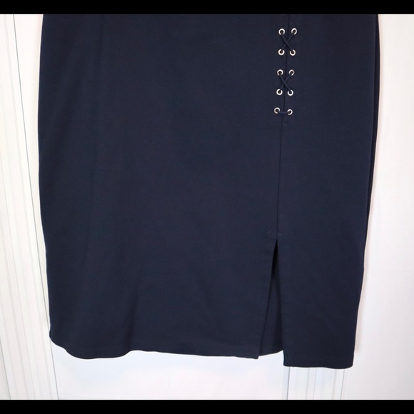 EUC. Ralph Lauren. Skirt. - Picture 5 of 7